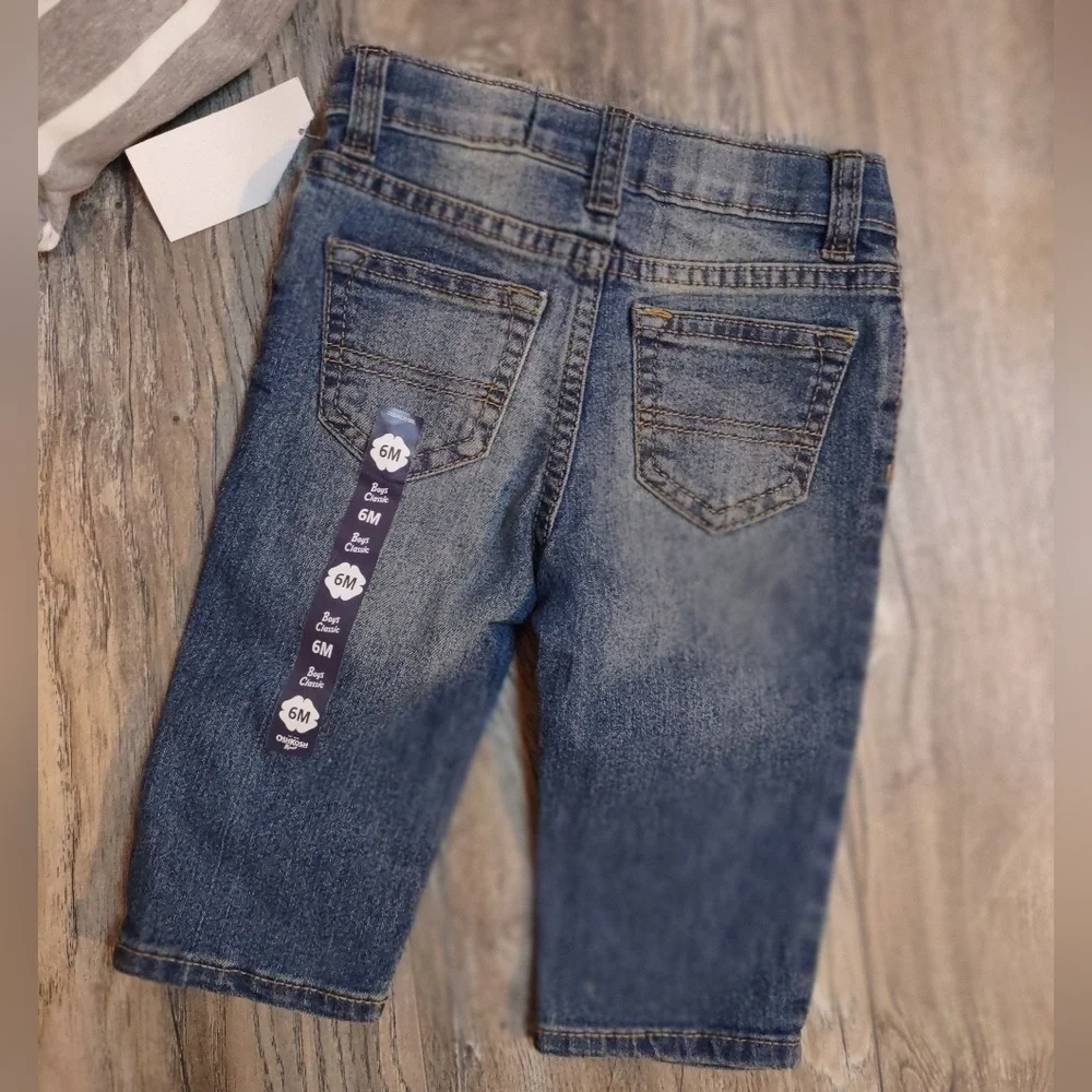 Oskosh B'gosh Boys Classic Jeans and Ampersand Ave Holiday Hoodie Set Sz 6M